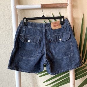 Levi’s snap pocket shorts